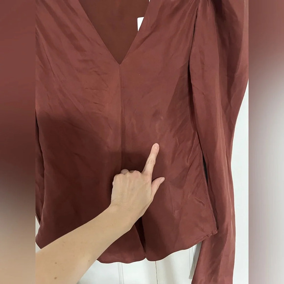 Frame Shirred Puff Sleeve Silk Blouse - Picture 5 of 7